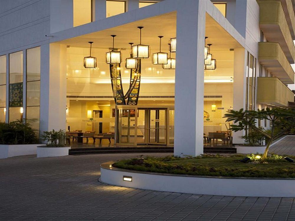 Lemon Tree Hotel Hinjewadi Pune Hinjawadi Esterno foto